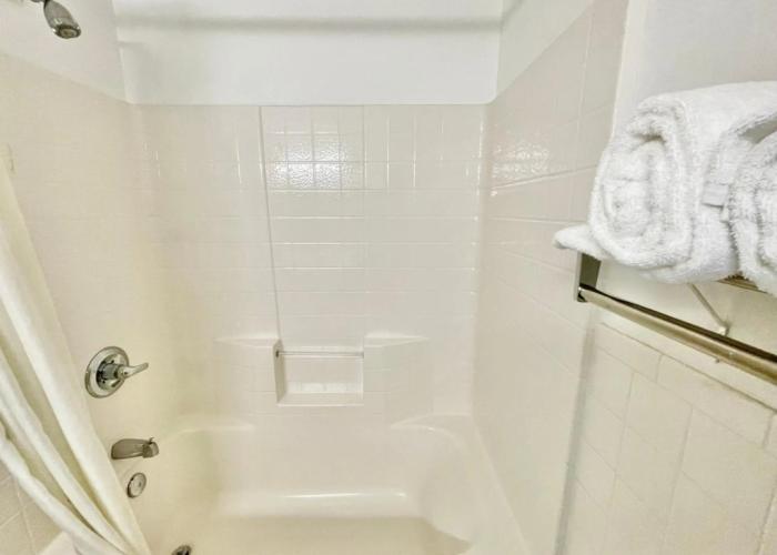 FairBridge Inn & Suites Cleburne