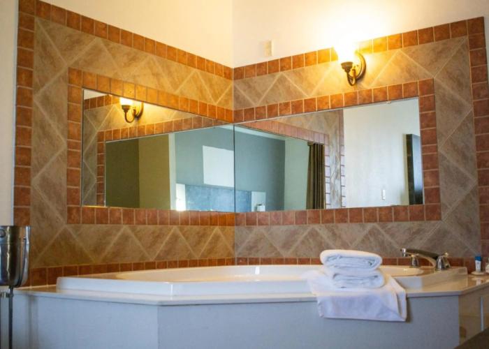 FairBridge Inn & Suites Cleburne