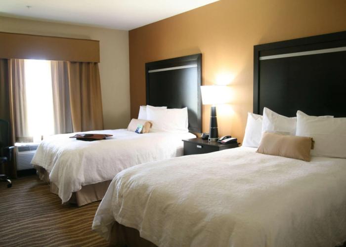 Hampton Inn & Suites Cleburne