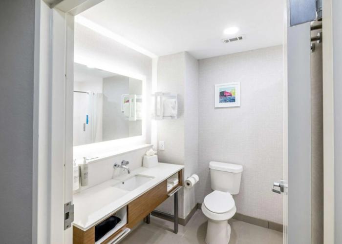 Hampton Inn & Suites Cleburne