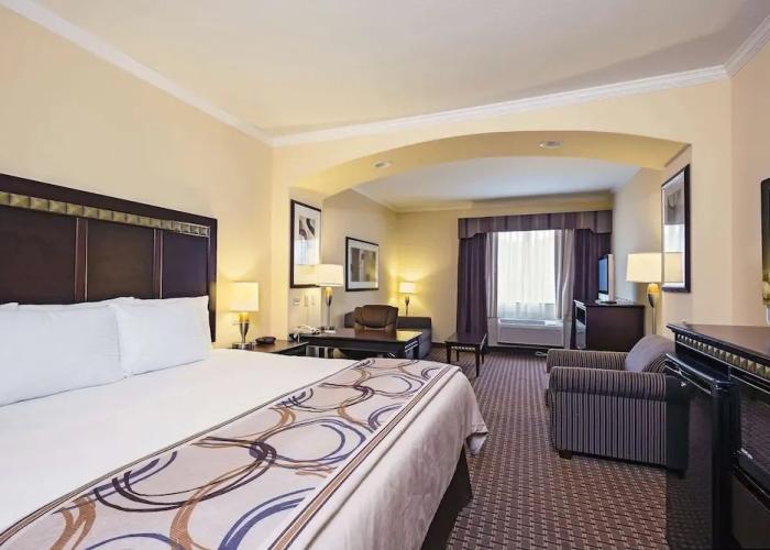 La Quinta Inn & Suites Cleburne