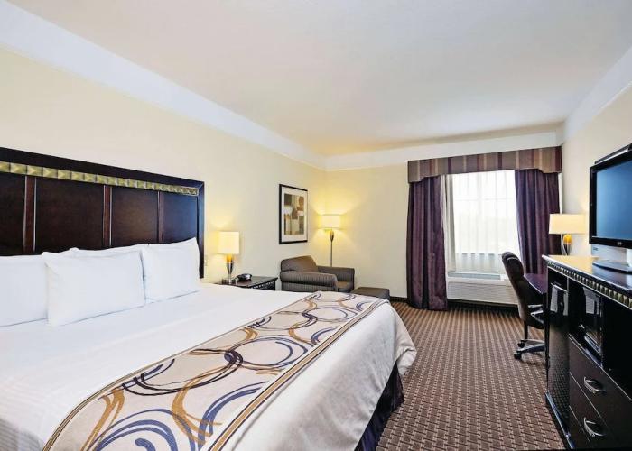 La Quinta Inn & Suites Cleburne