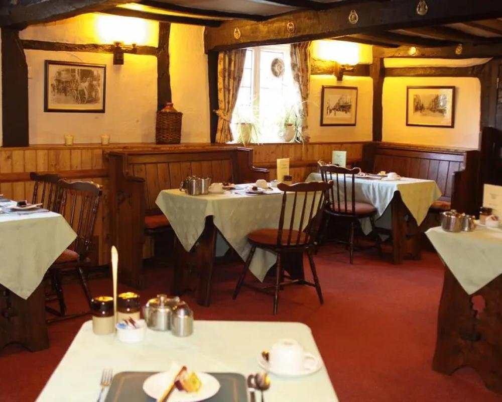 фото The Thatch Inn