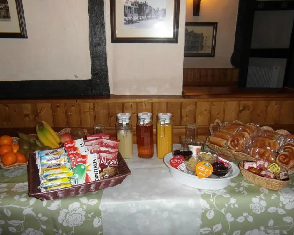 фото The Thatch Inn