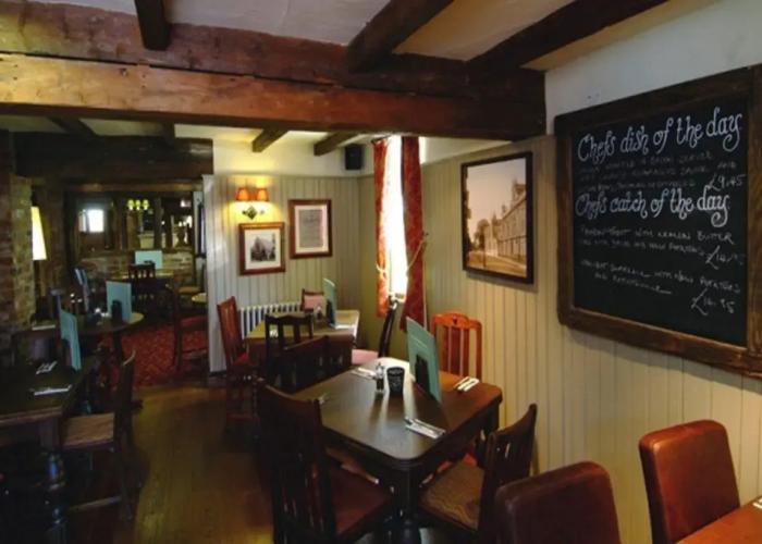 Premier Inn Gloucester - Barnwood