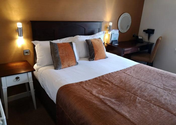 Hatherley Manor Hotel & Spa