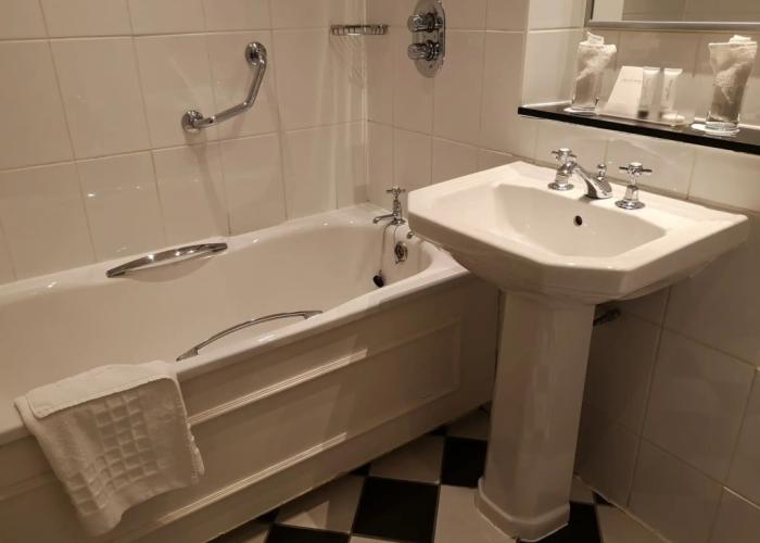 Hatherley Manor Hotel & Spa