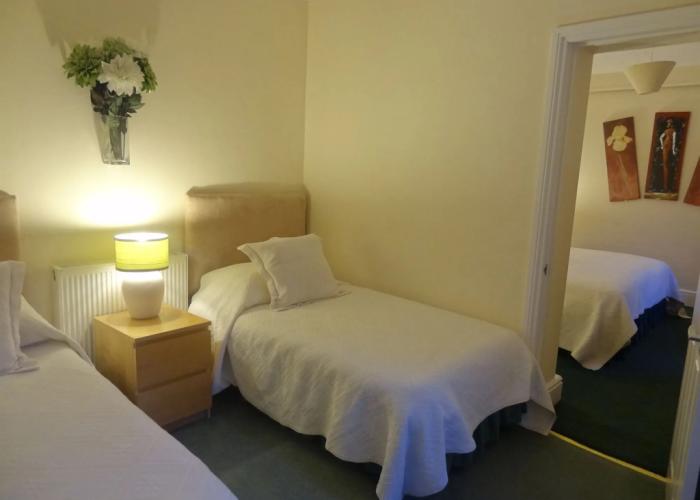 The Edward Hotel