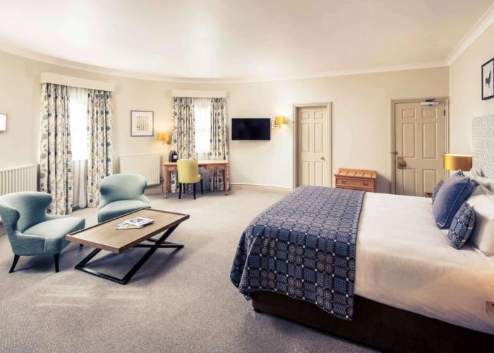 Mercure Gloucester Bowden Hall Hotel