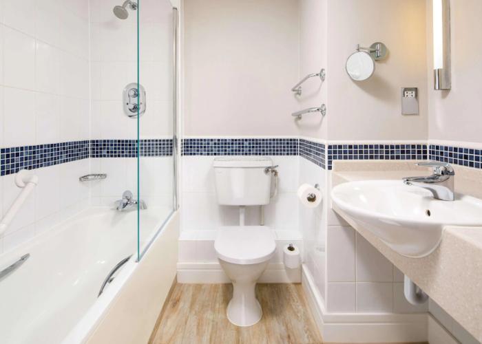 Mercure Gloucester Bowden Hall Hotel