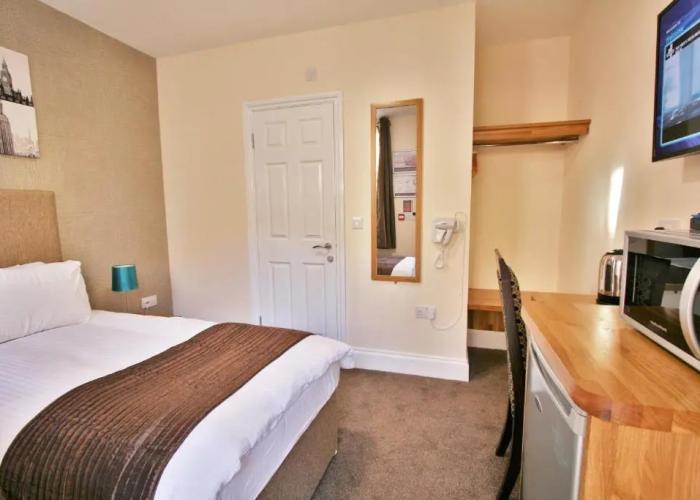 The New County Hotel