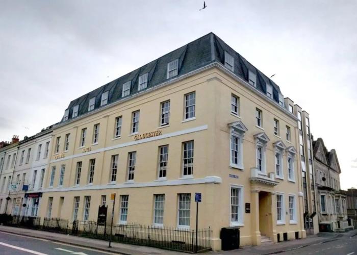 Central Hotel Gloucester by Roomsbooked