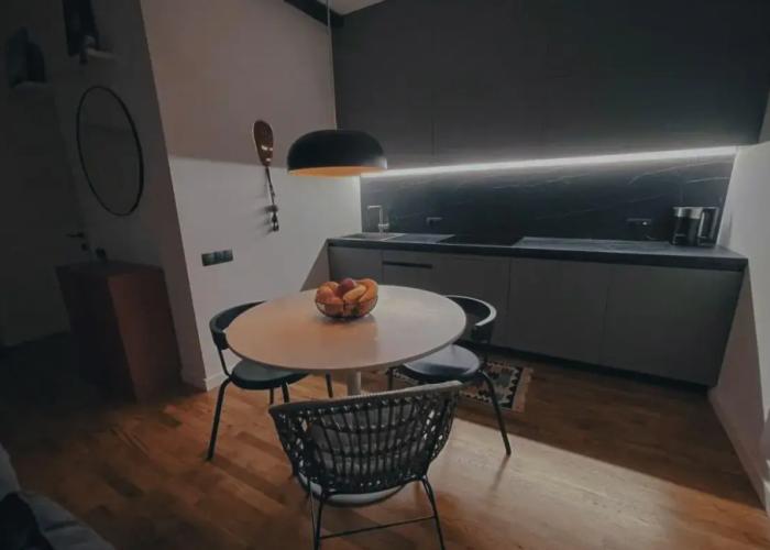 Lyuks S Shikarneyshim Panoramnym Vidom Na Ves Gorod Apartments