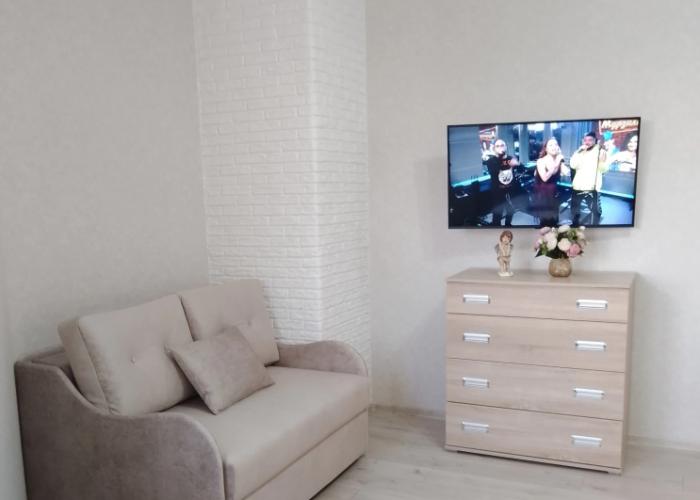 Domashniy uyut, v novom dome, v tsentre goroda Apartaments