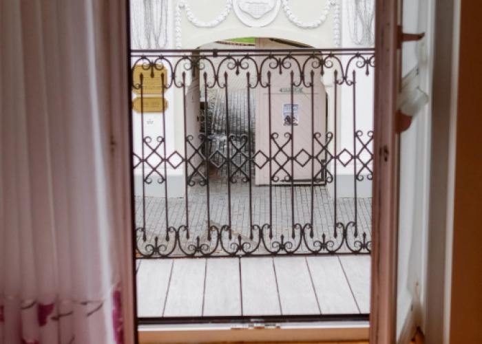 EvroUjut Prostornye chetyrehkomnatnye apartamenty v centre Apartments