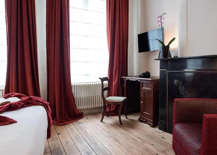Ganda Rooms & Suites