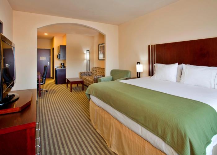 Holiday Inn Express & Suites Guthrie North Edmond by IHG