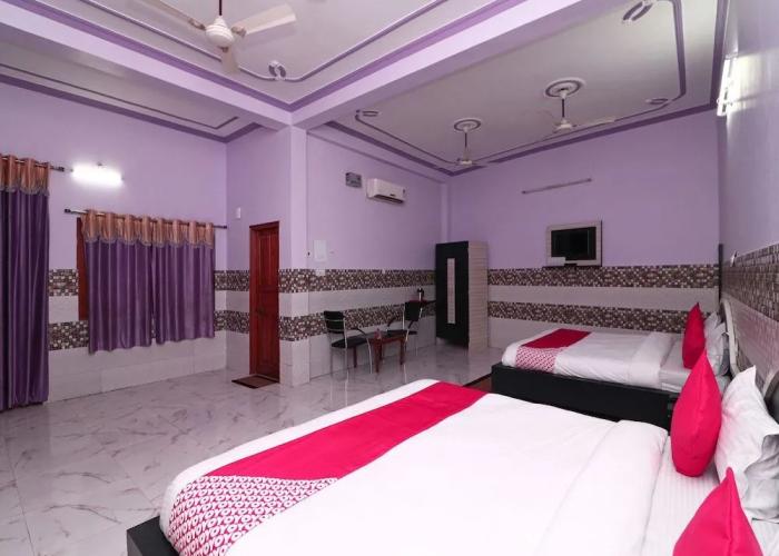 OYO Flagship 15267 Chaitdeep Palace