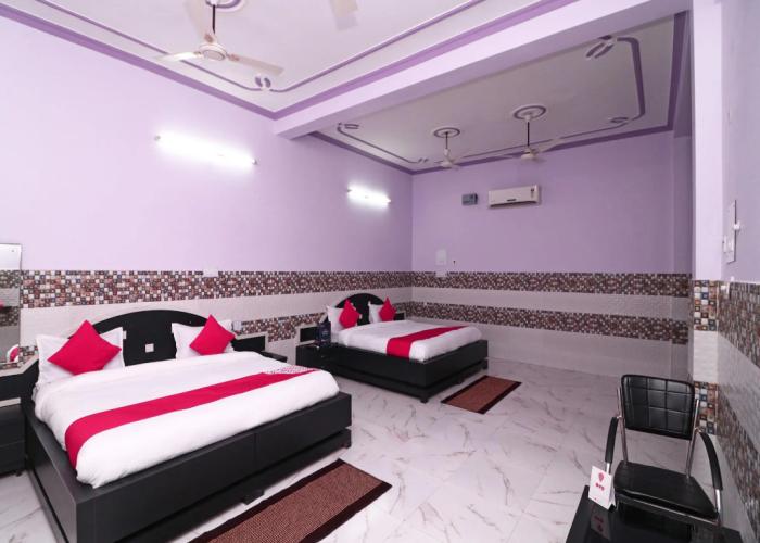 OYO Flagship 15267 Chaitdeep Palace