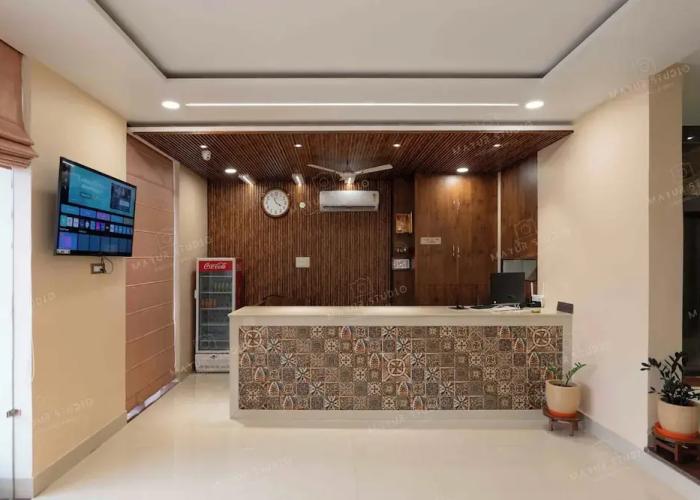 Hotel Shiva Nilay Inn