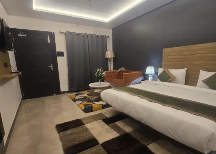 Hotel Golden Tulip'z