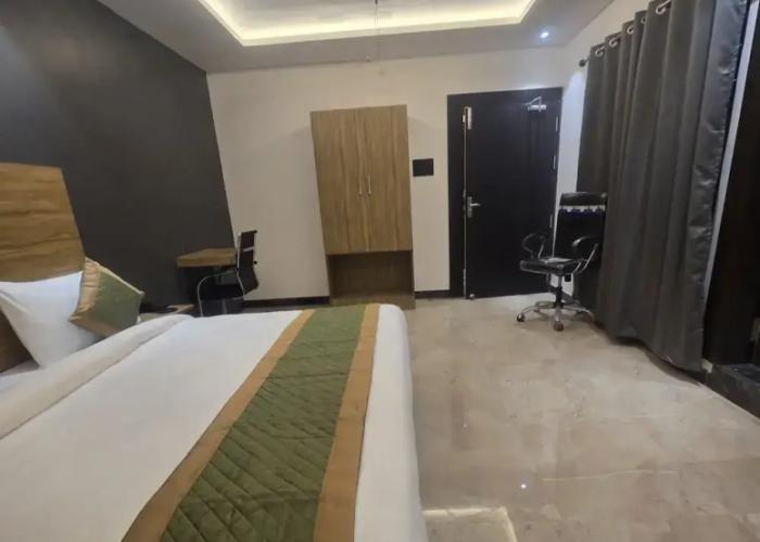 Hotel Golden Tulip'z