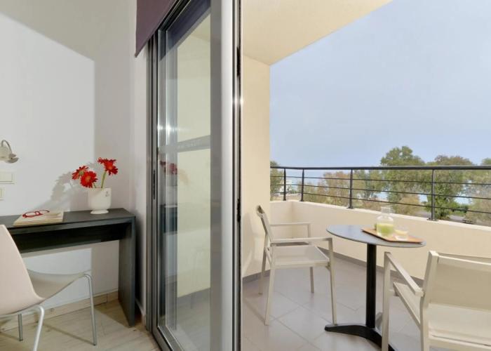 Airotel Patras Smart