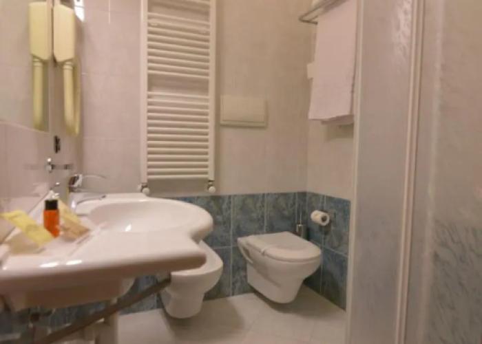 Hotel Airone