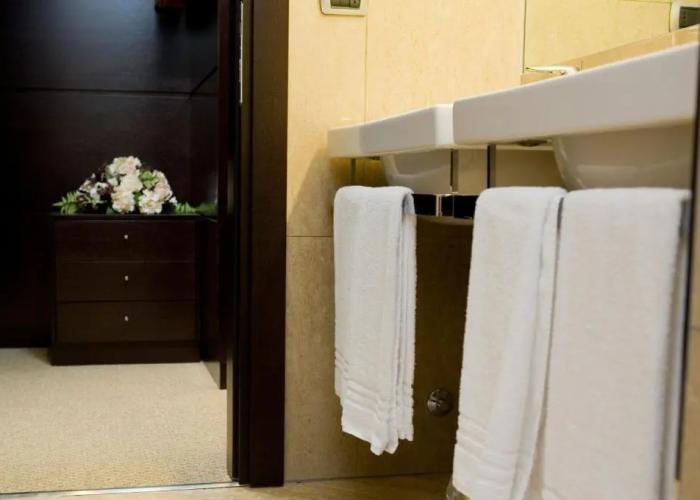 Hotel Airone