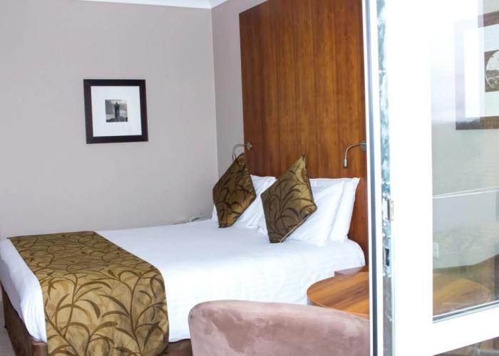 Humber Royal Hotel