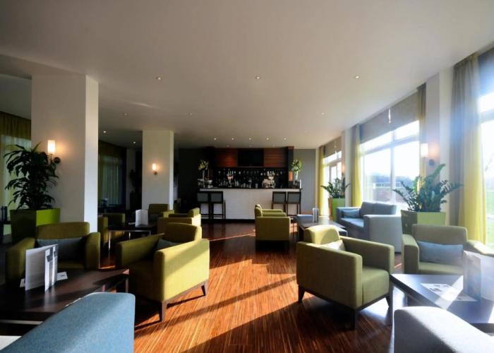 Humber Royal Hotel