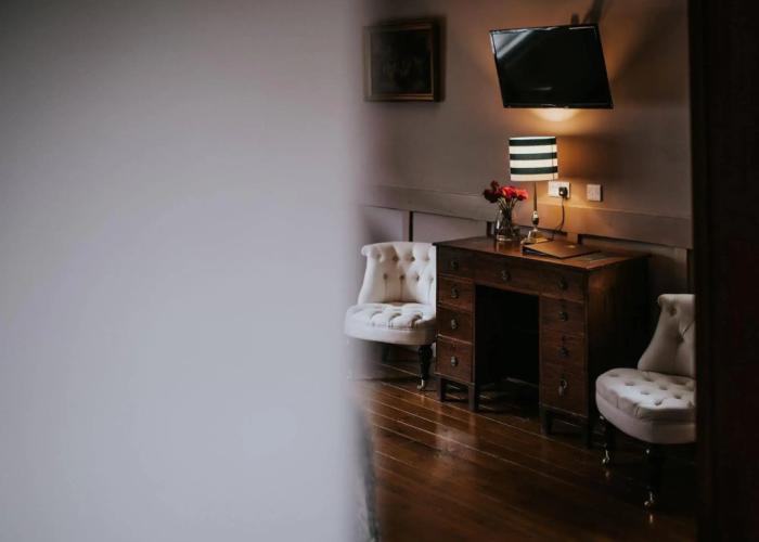 Healing Manor Hotel