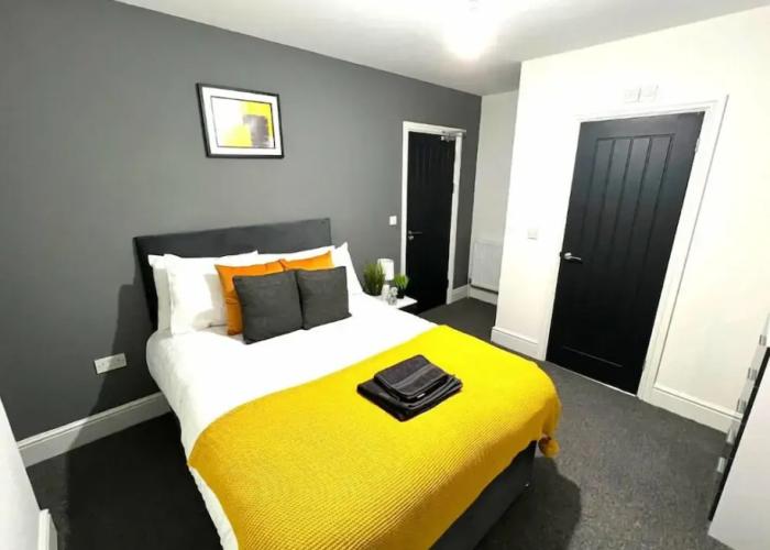 Chantry Suites by SA Stays