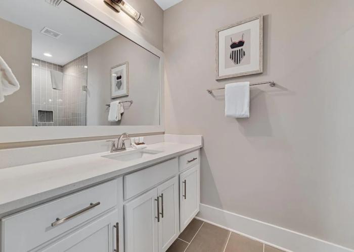 New Listing! Luxury Home, Sleeps 10 w/ Shared Pool