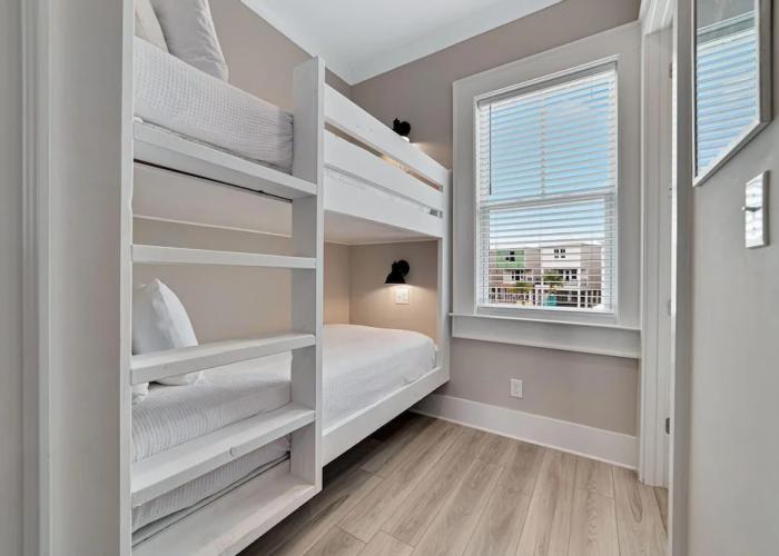 New Listing! Luxury Home, Sleeps 10 w/ Shared Pool