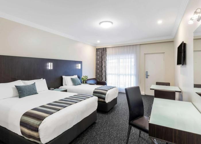 Mercure Goulburn