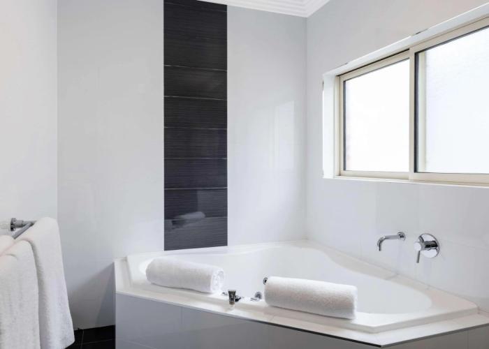 Mercure Goulburn