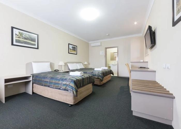 The Bakehouse Motel