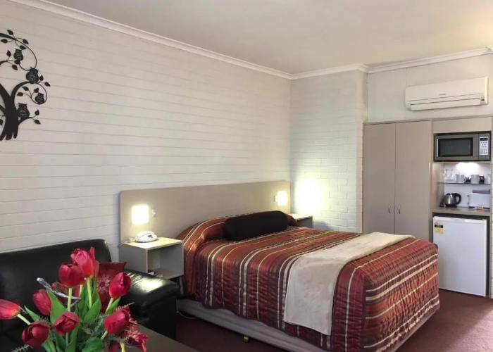 Goulburn Motor Inn