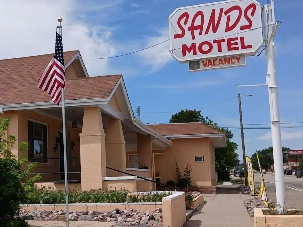 Sands Motel