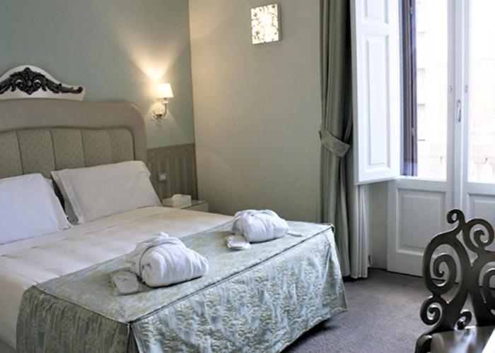 JR Hotels Oriente Bari