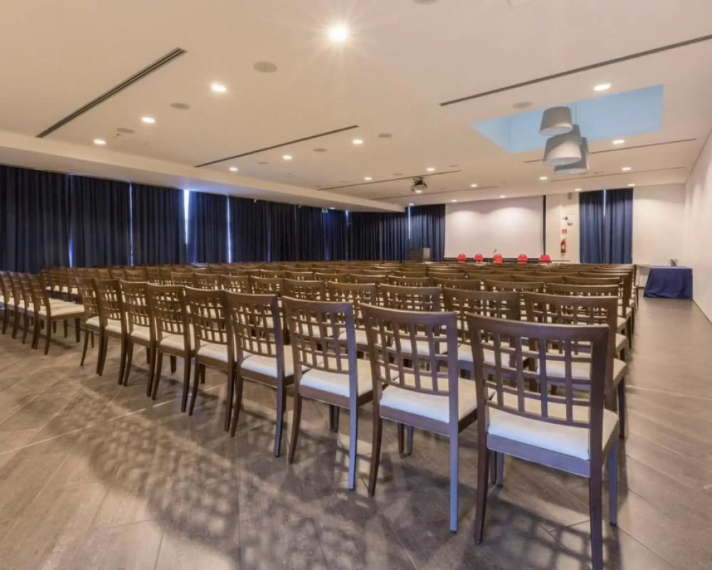 фото Hotel Majesty