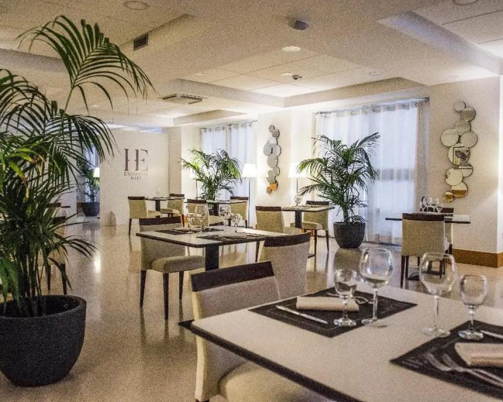 фото Hotel Excelsior Bari