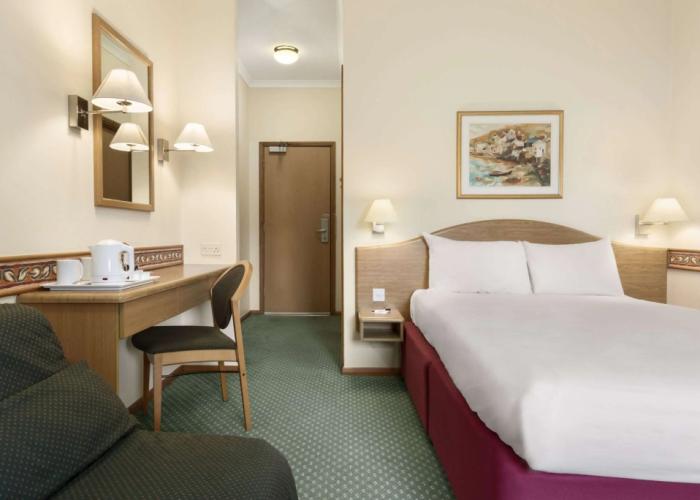 Days Inn by Wyndham Donington A50