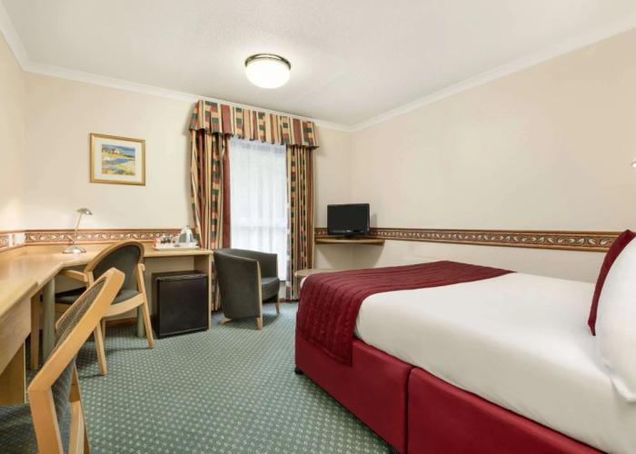 Days Inn by Wyndham Donington A50