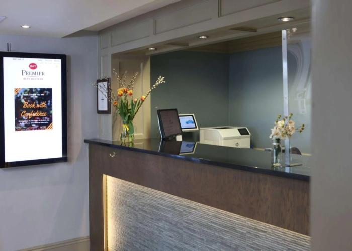 Crowne Plaza East Midlands Airport by IHG