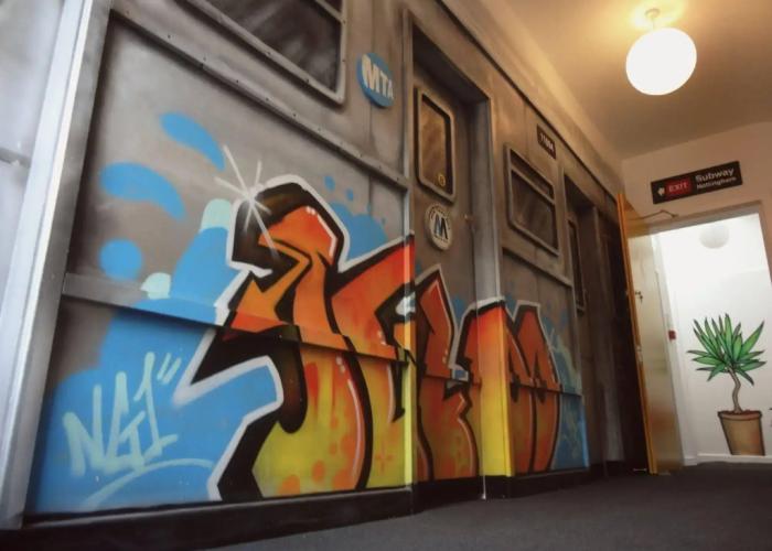 Igloo Hybrid - Hostel