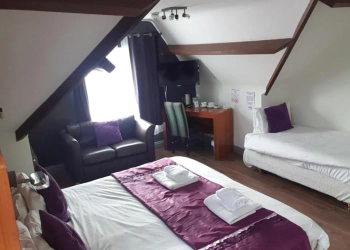 Bennetts Hotel