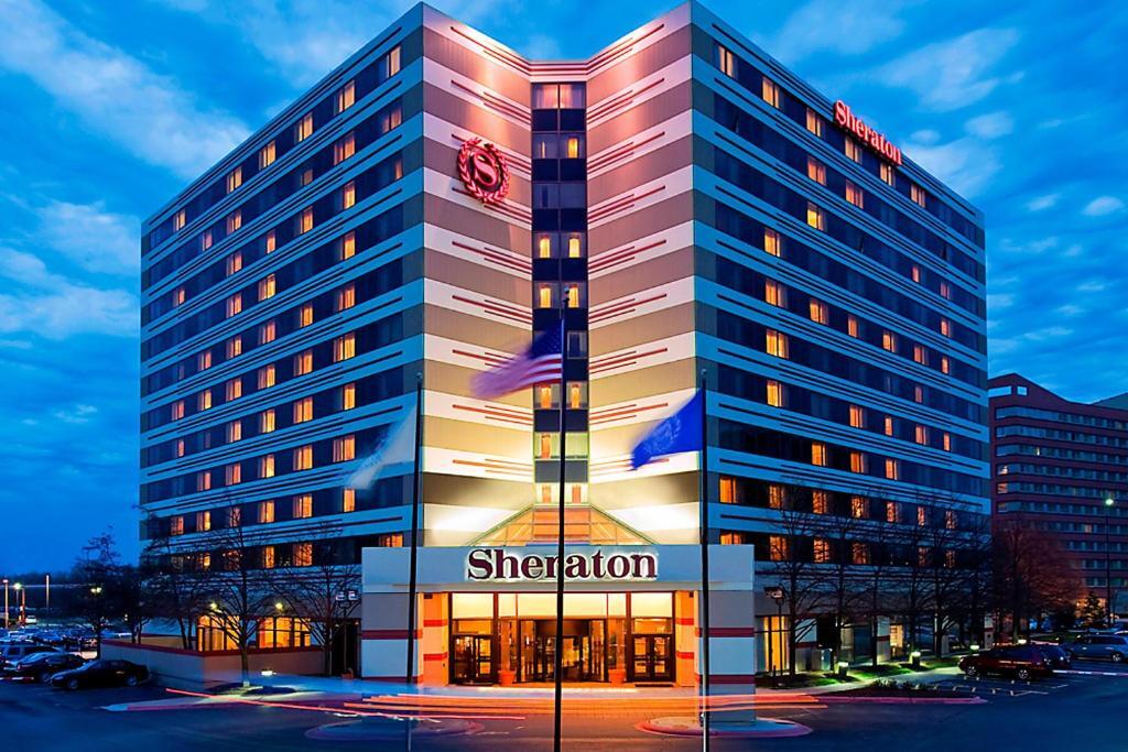 Sheraton Suites Chicago O'Hare