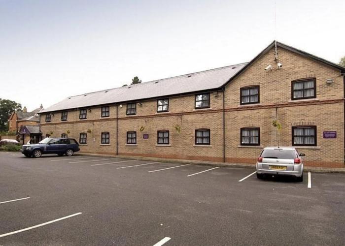Premier Inn Leicester North West